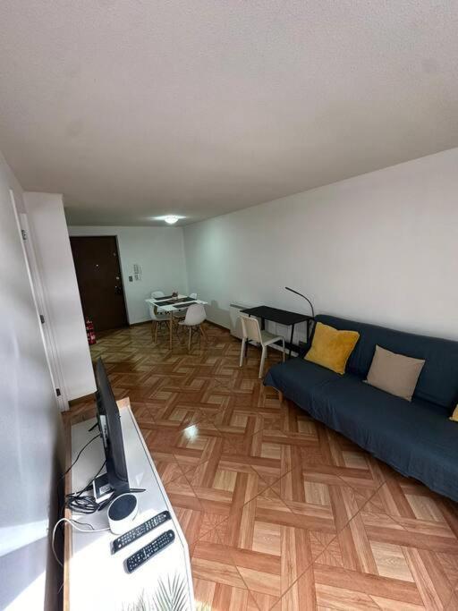 Comodo Departamento III Santiago Exterior photo